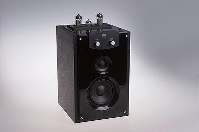 《王者荣耀》三款电玩皮肤曝光 蔡文姬骑游戏手柄